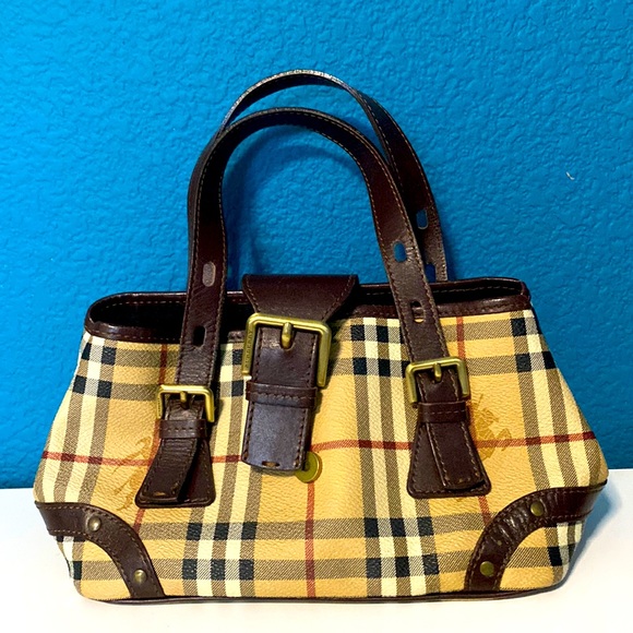 Burberry Bags Authentic Burberry Purse Poshmark